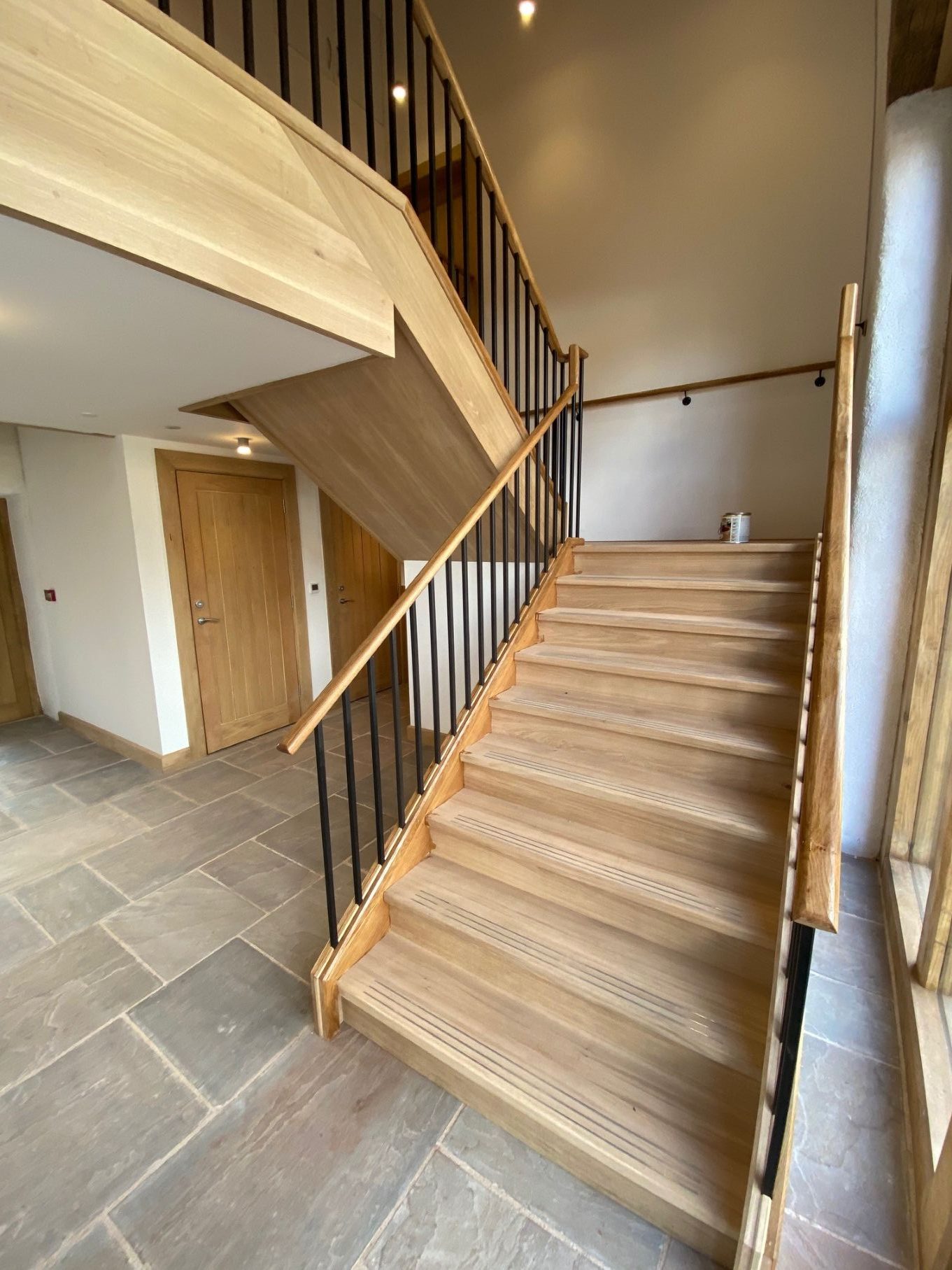 Winterbourne-Barn-staircase